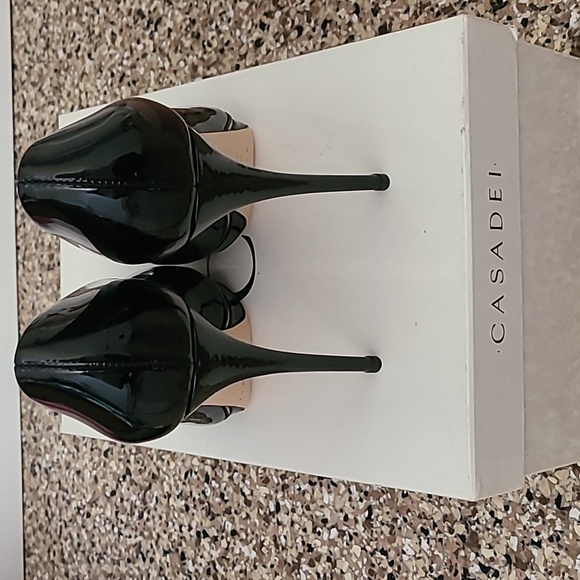 Casadei Patent platform heels - Picture 2 of 7